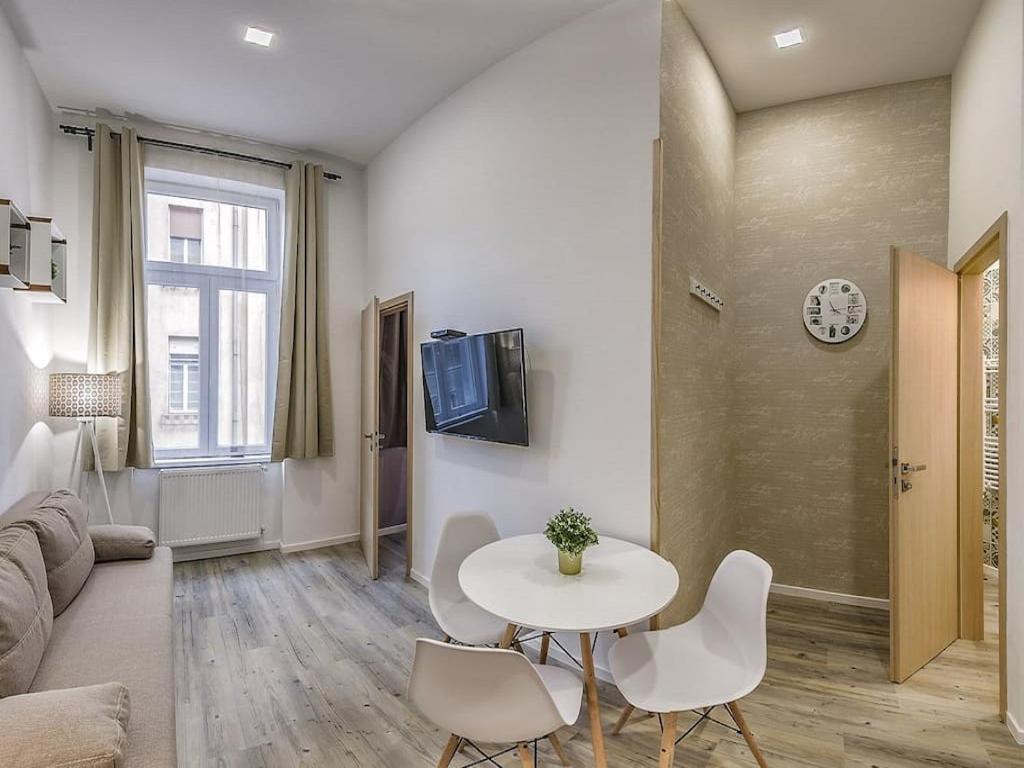 Glam Downtown Apartments Budapest Bagian luar foto