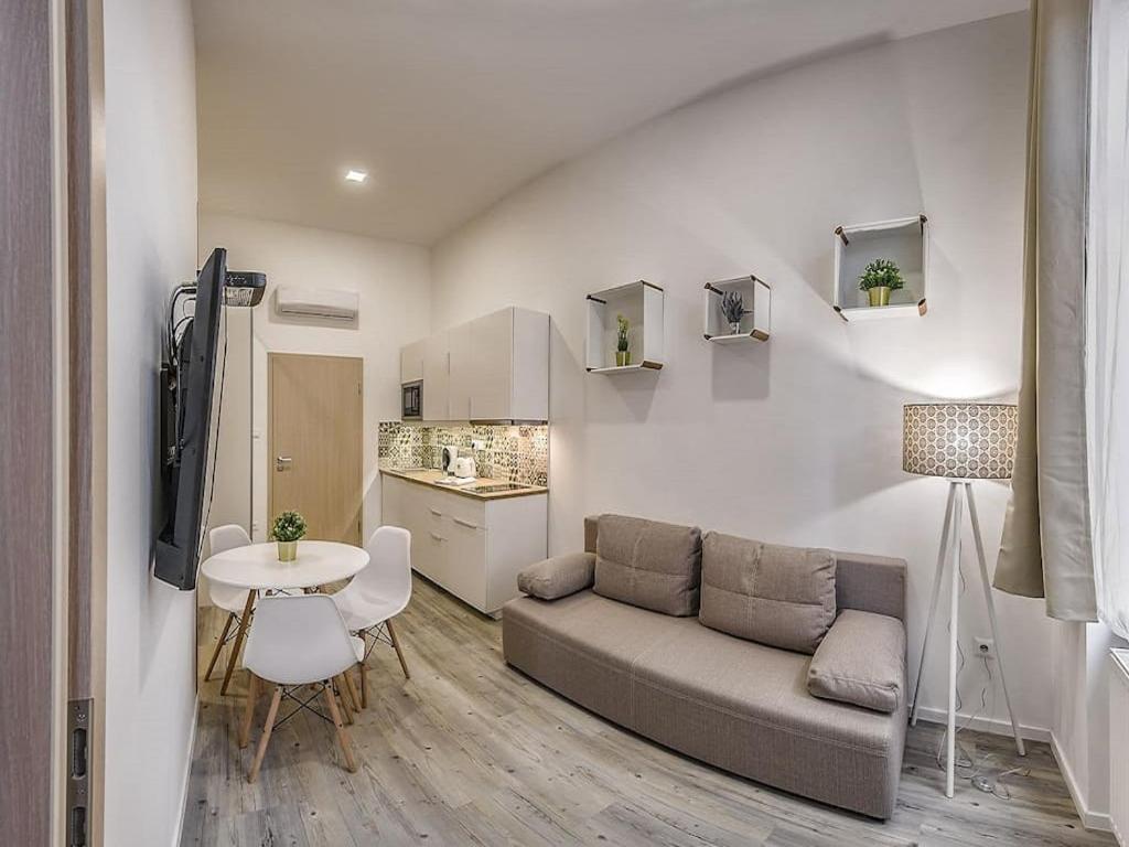 Glam Downtown Apartments Budapest Bagian luar foto