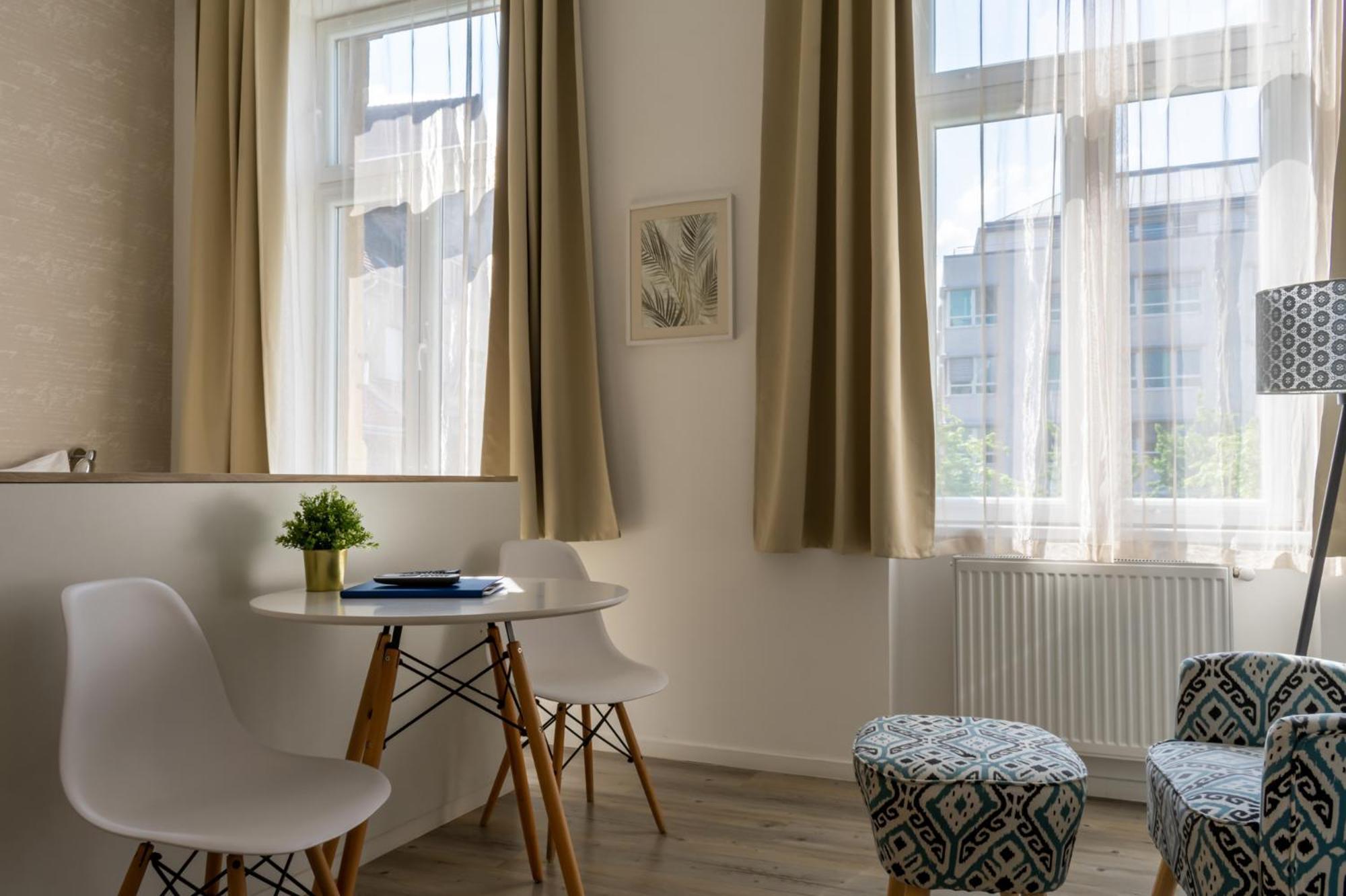 Glam Downtown Apartments Budapest Bagian luar foto