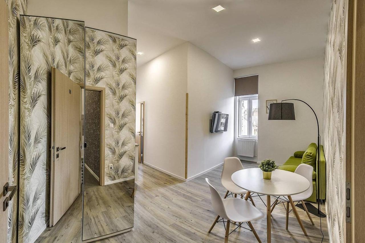 Glam Downtown Apartments Budapest Bagian luar foto
